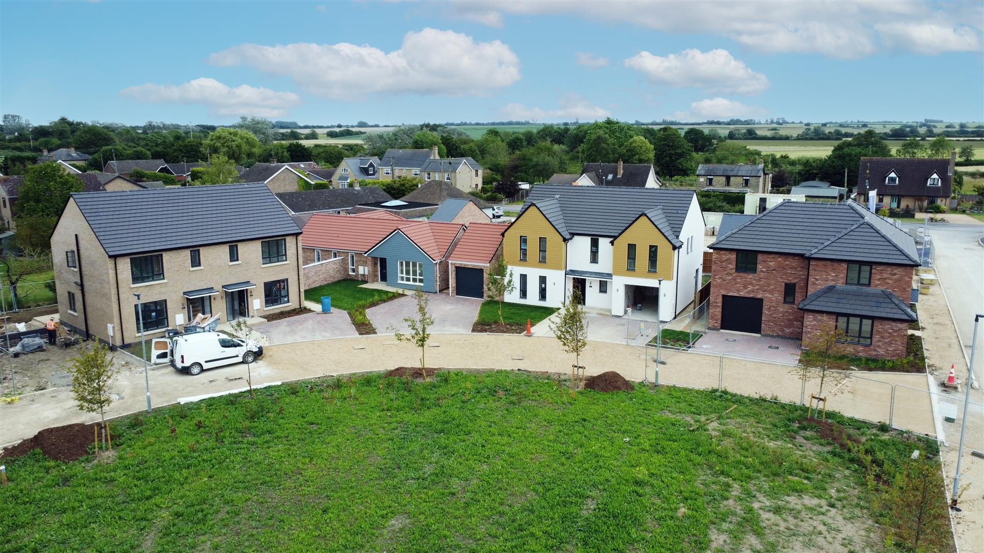 The Saxon + Plot 13 East Newlands,  Somersham
