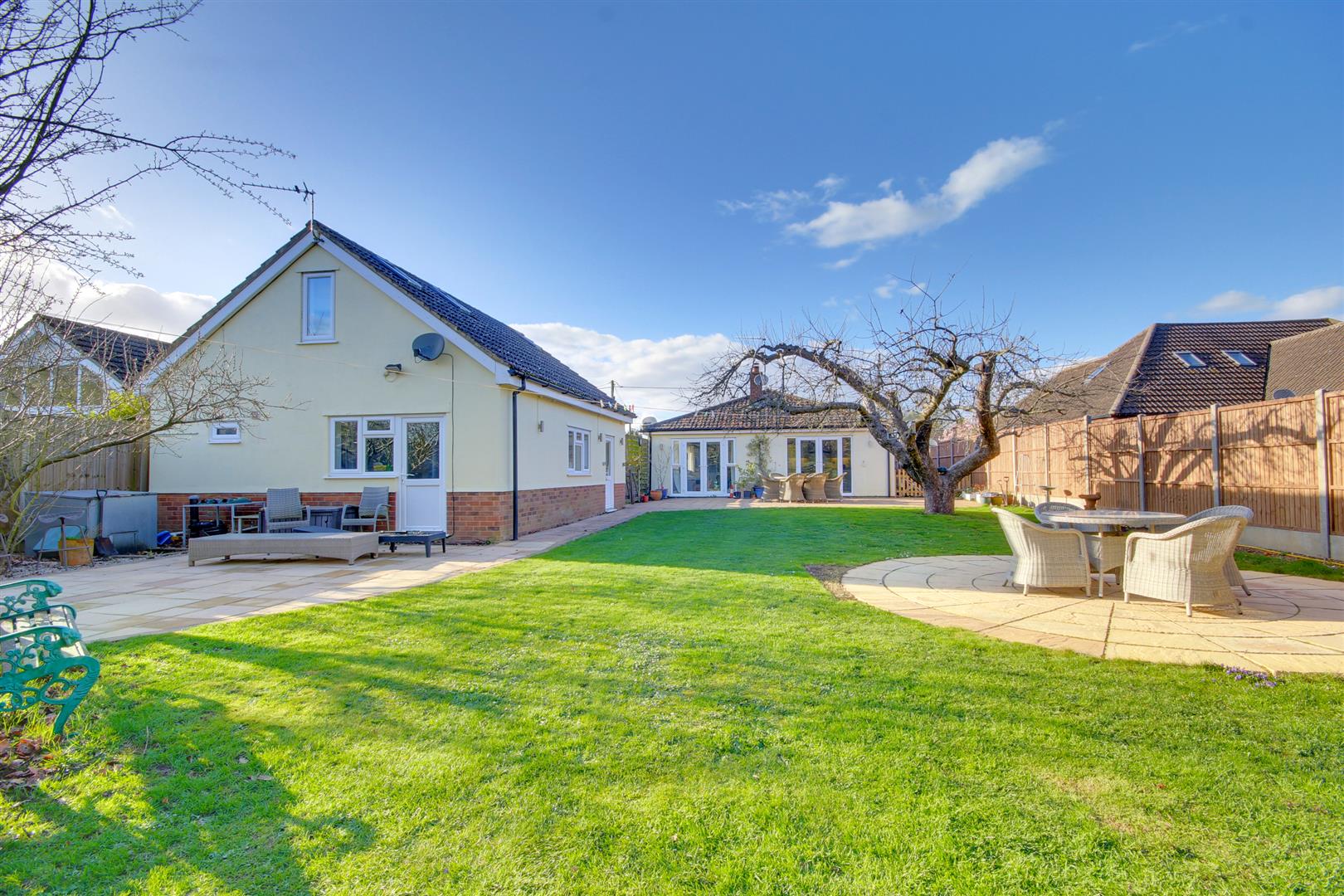 Colnefields, Somersham