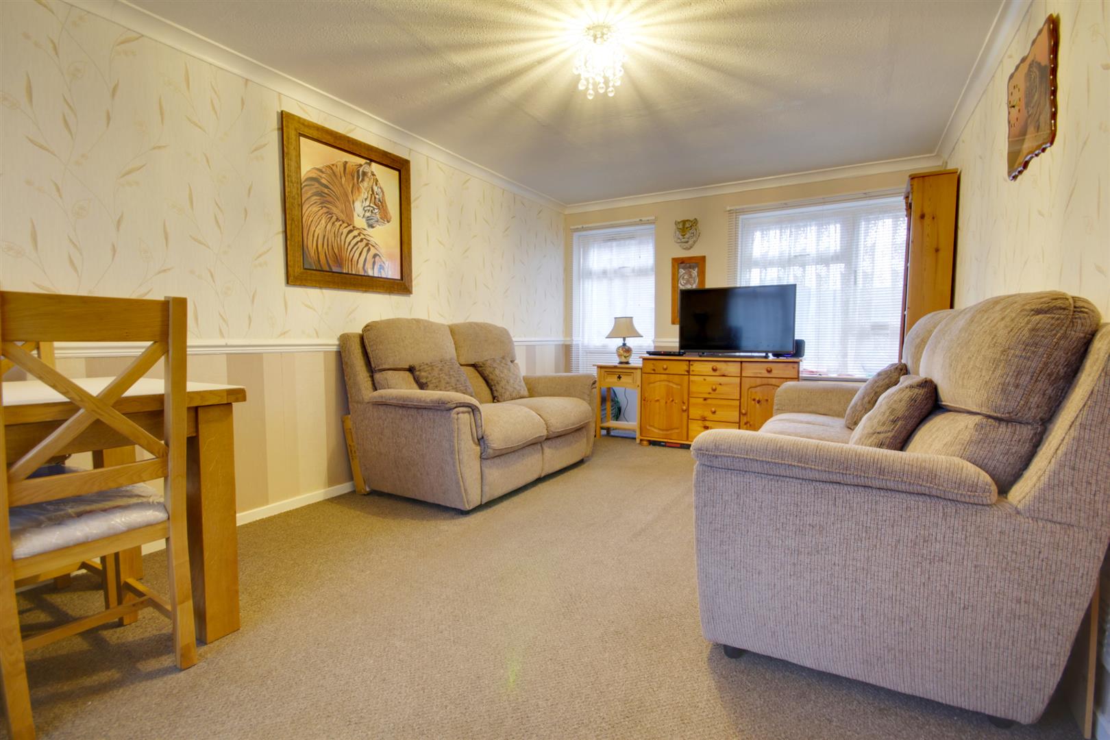 Silver Birch Close, Huntingdon