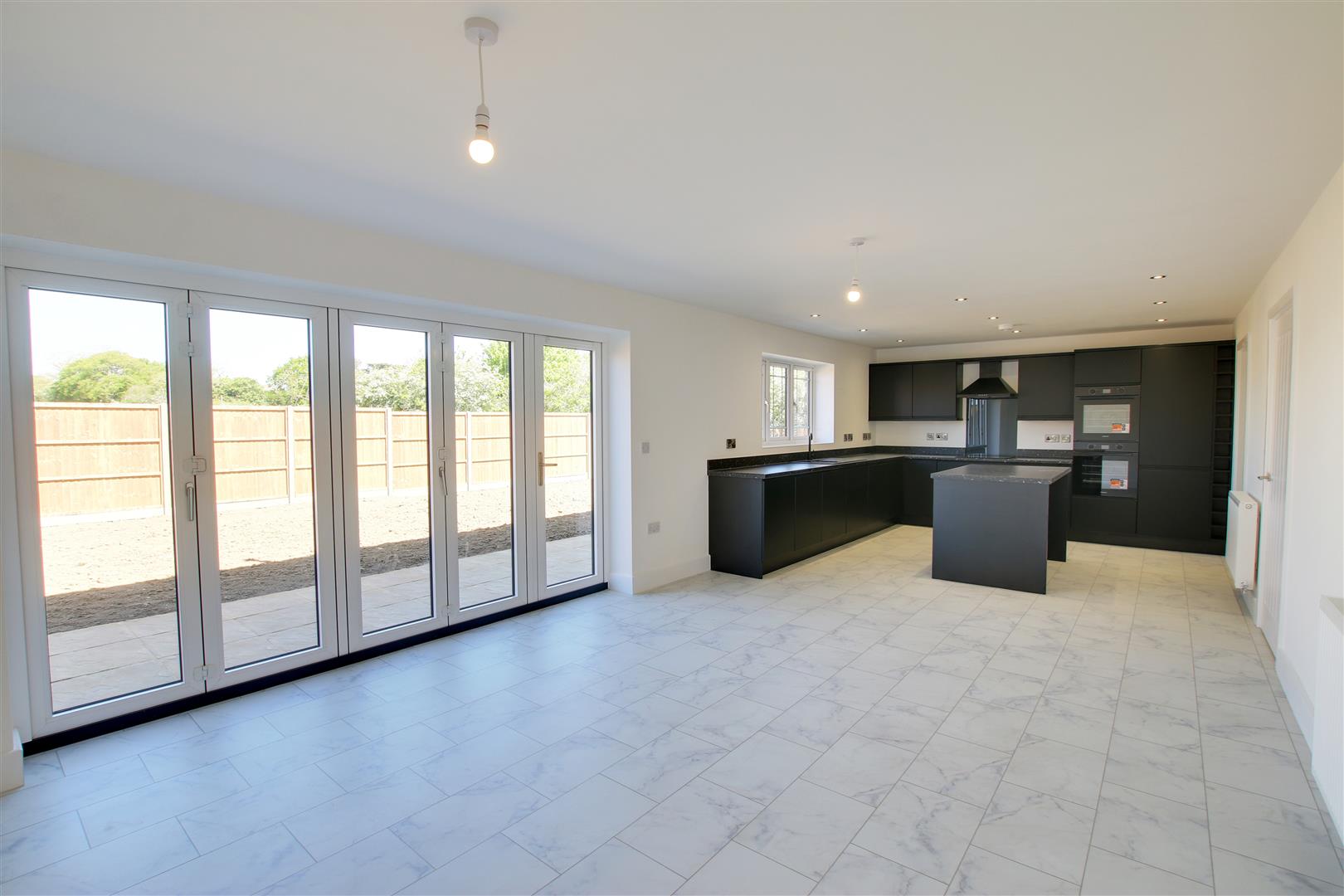 East Newlands, Somersham