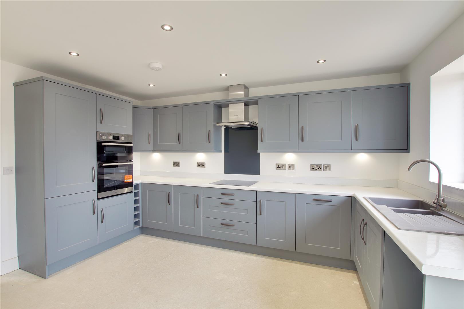 The Saxon + Plot 13 East Newlands,  Somersham
