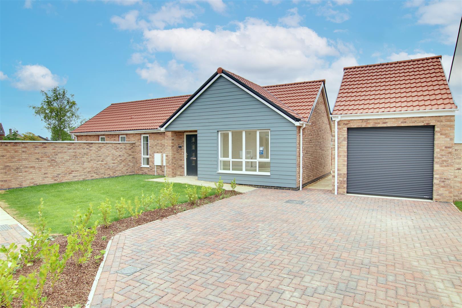 East Newlands, Somersham
