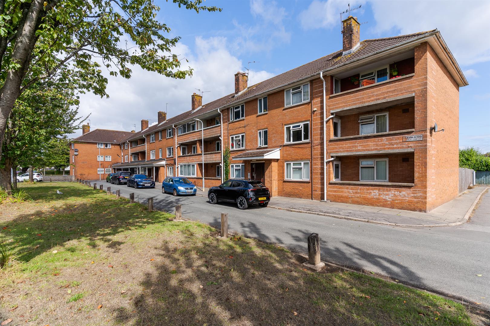 Plasnewydd flats