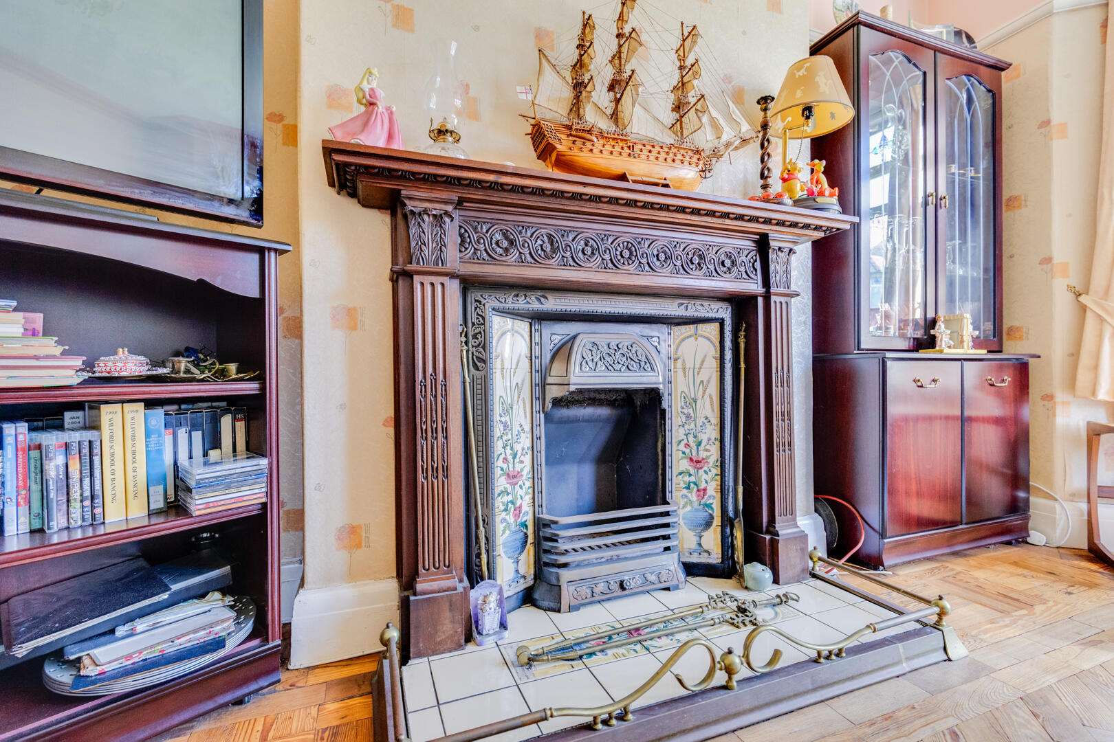 Mobile Image 10